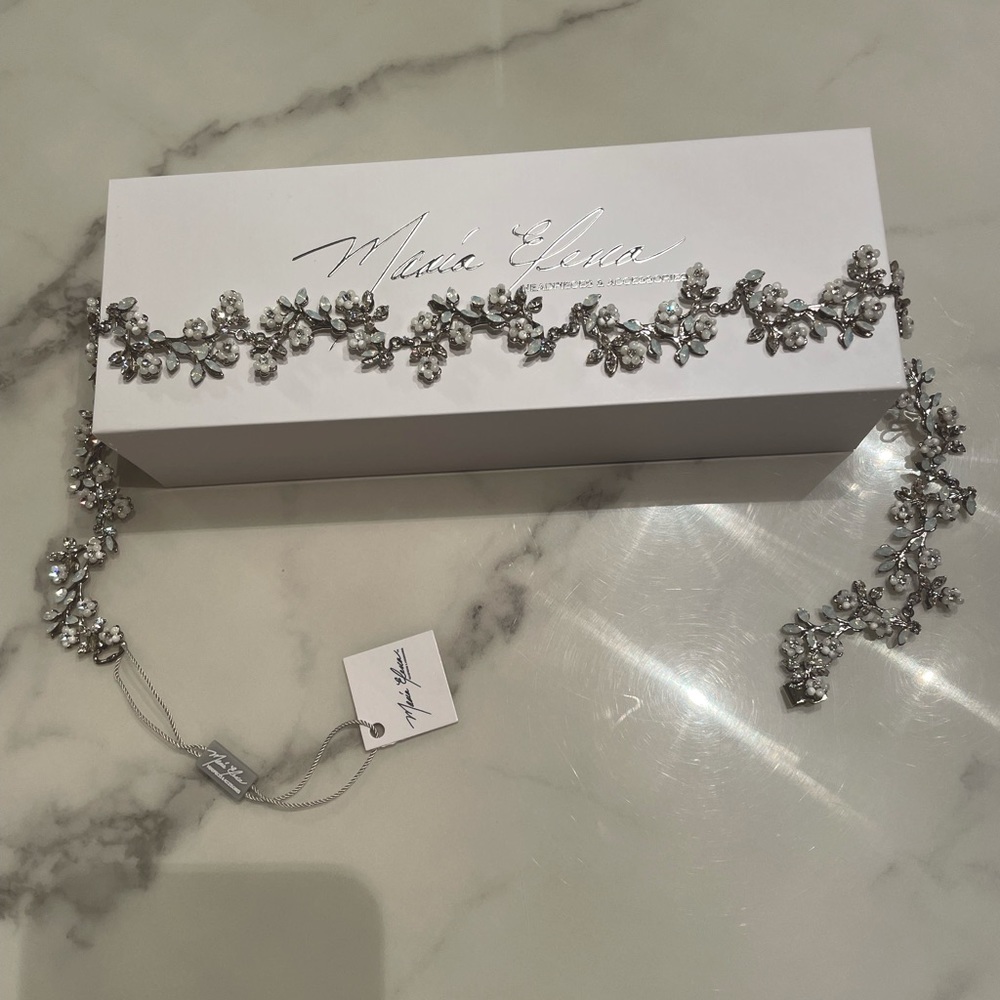 MARIA ELENA HEADPIECE SU 9525 (Jennifer Bridal Halo)